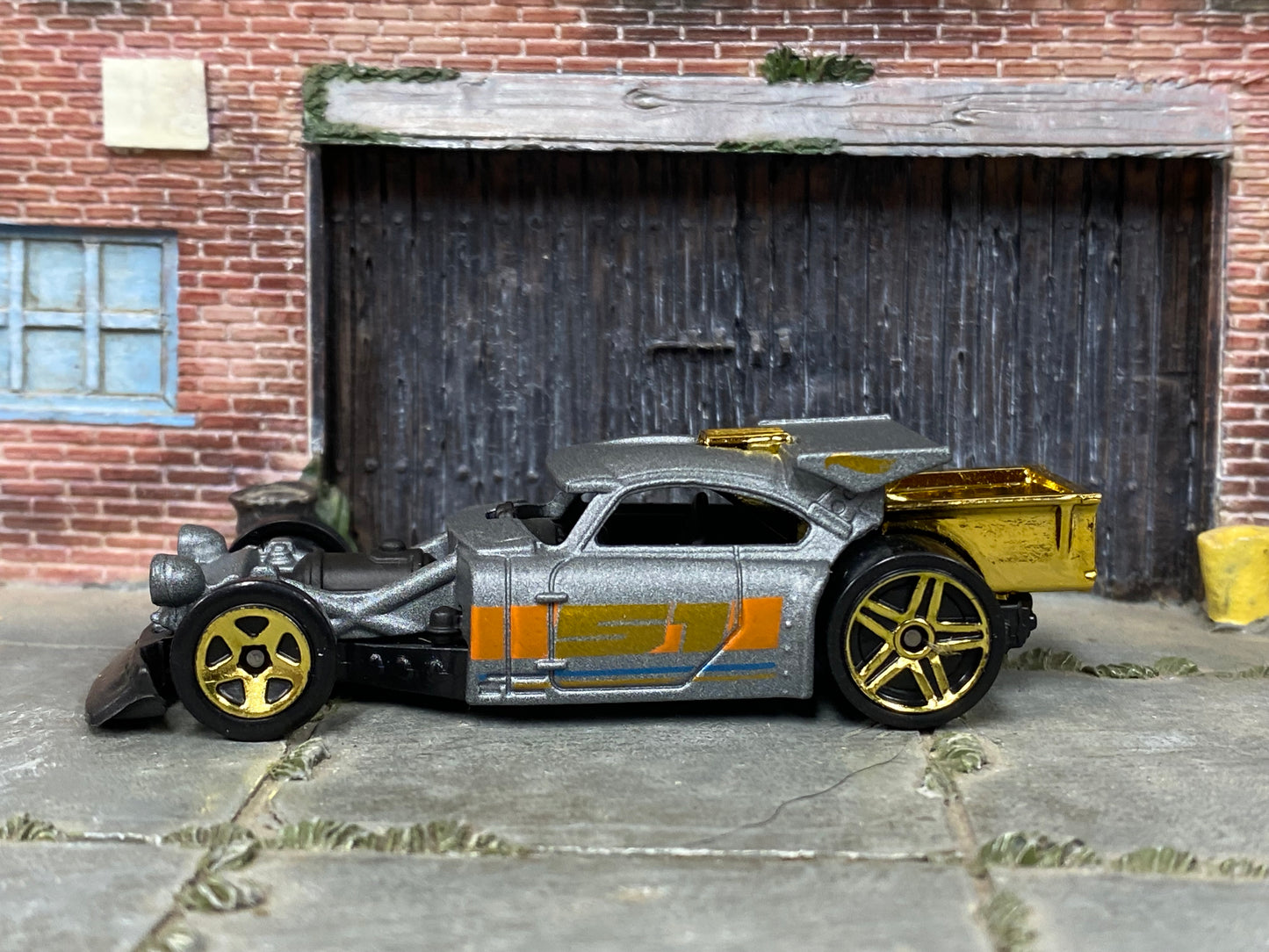 Loose Hot Wheels - Aristo Rat - Satin Gray and Gold 51st