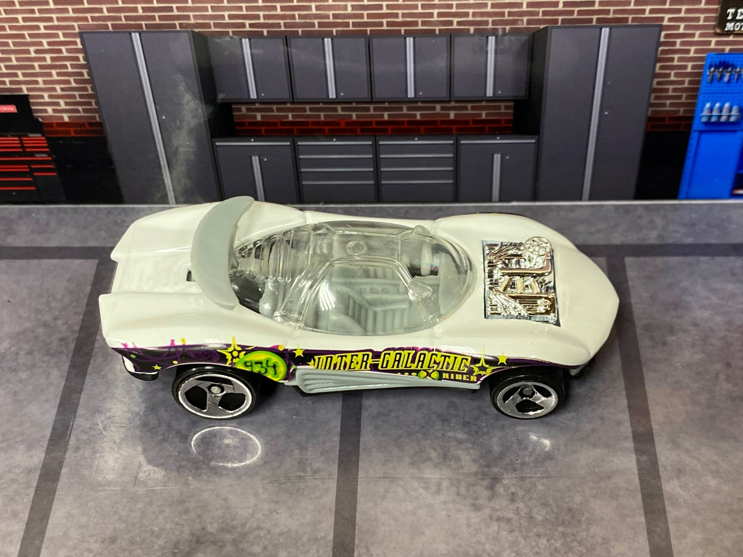 Loose Hot Wheels - Flashfire - White Inter Galactic