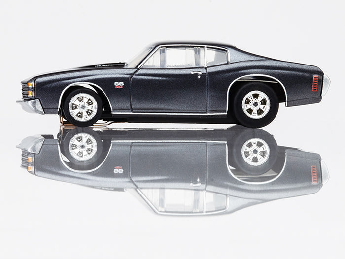 AFX 1972 Chevelle 454 Silver/Black HO Slot Car — official product view 3