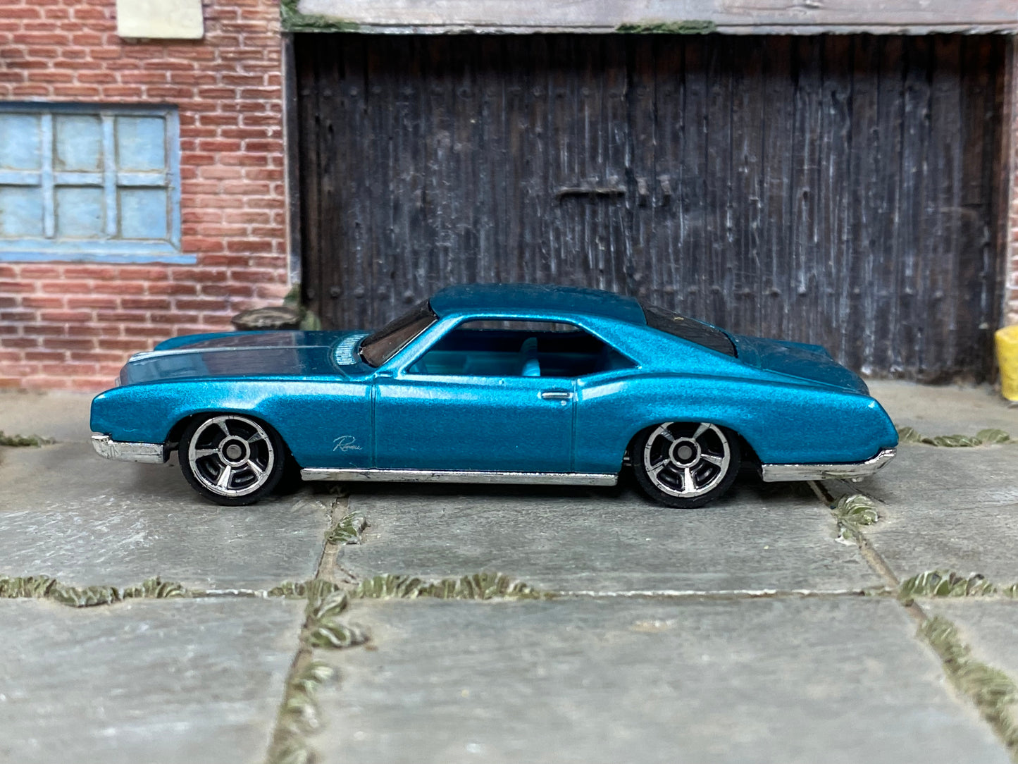 Loose Hot Wheels - 1966 Buick Rivera - Blue