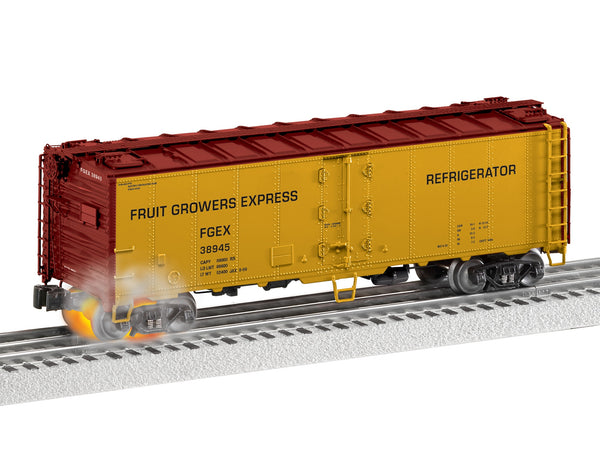 Lionel 2426330 Fruit Growers Express Hotbox Reefer number 38945 in O gauge