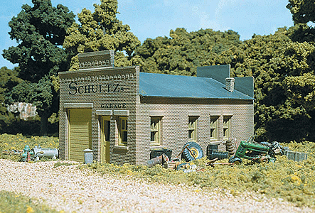 DPM Woodland Scenics DPM Landmark Structures(R) -- Schultz's Garage - Kit - 3 x 4-3/4"  7.7 x 12.2cm (20100) product view 1