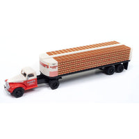 Classic Metal Works 1941-1946 Chevrolet Tractor w/Flatbed Trailer & Kamm's Beer Bottles 1:87 HO Scale — exact product view 2