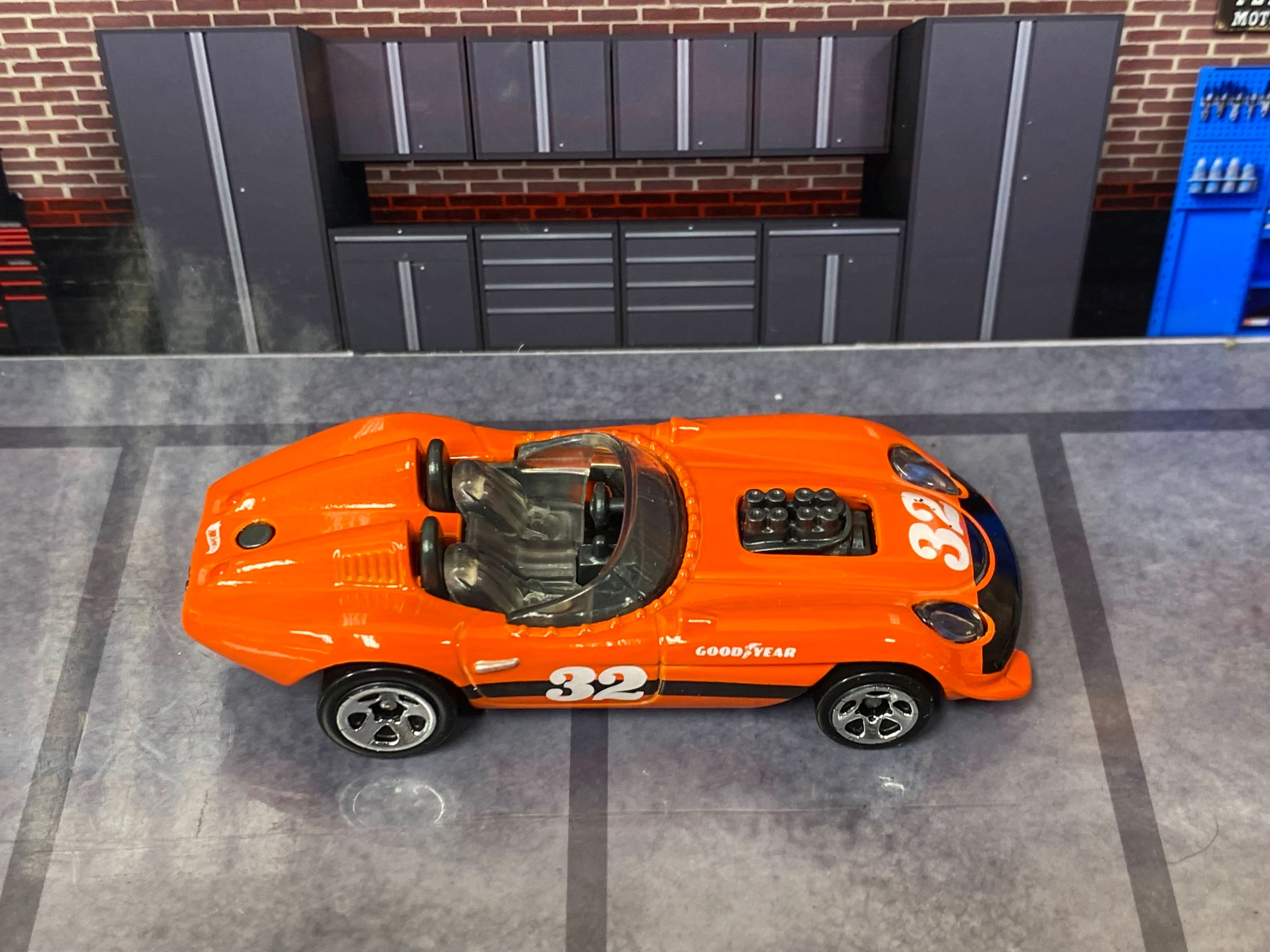 Loose Hot Wheels - Glory Chaser Race Car - Orange and Black 32