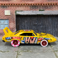 Custom Hot Wheels - 1970 Plymouth Superbird  - Yellow Art Series - Red Mag Wheels - Pink and White Rubber Tires