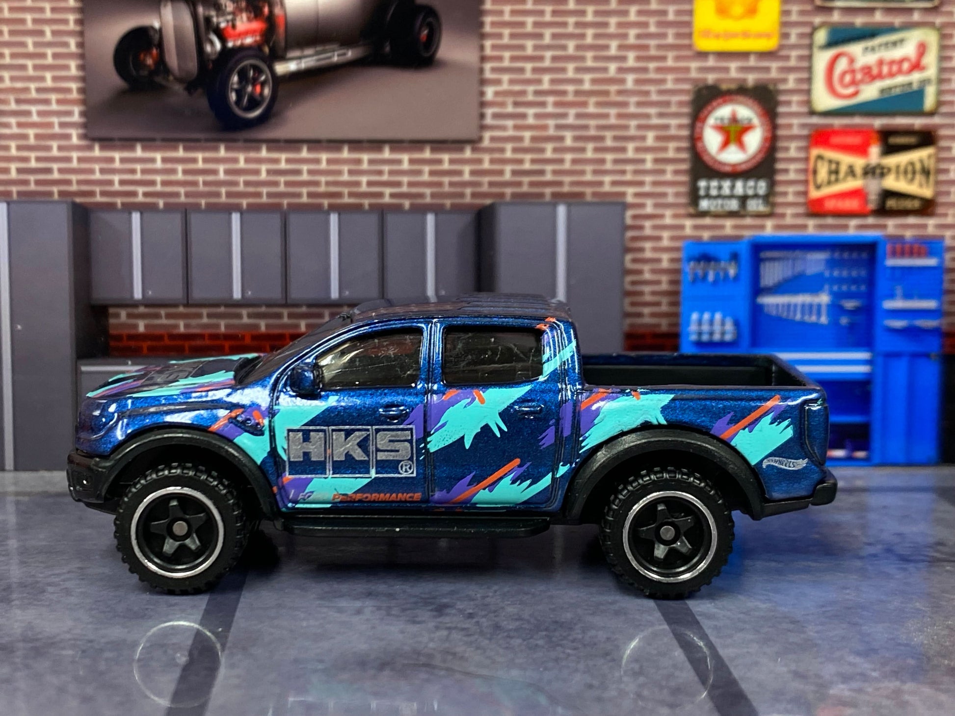 Loose Hot Wheels - 2019 Ford Ranger Raptor 4X4 Truck - Blue and Purple HKS