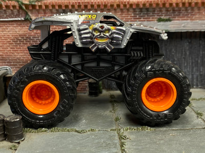 Loose Hot Wheels Monster Jam - Monster Truck - MAX-D - Silver and Orange (Clean Tires)