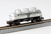 Bachmann N Scale Northern California Wineries Three-Dome Tank Car - additional product view