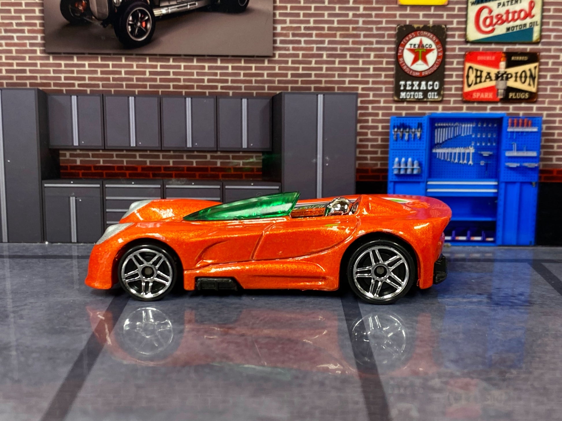 Loose Hot Wheels - Monoposto - Orange and Green