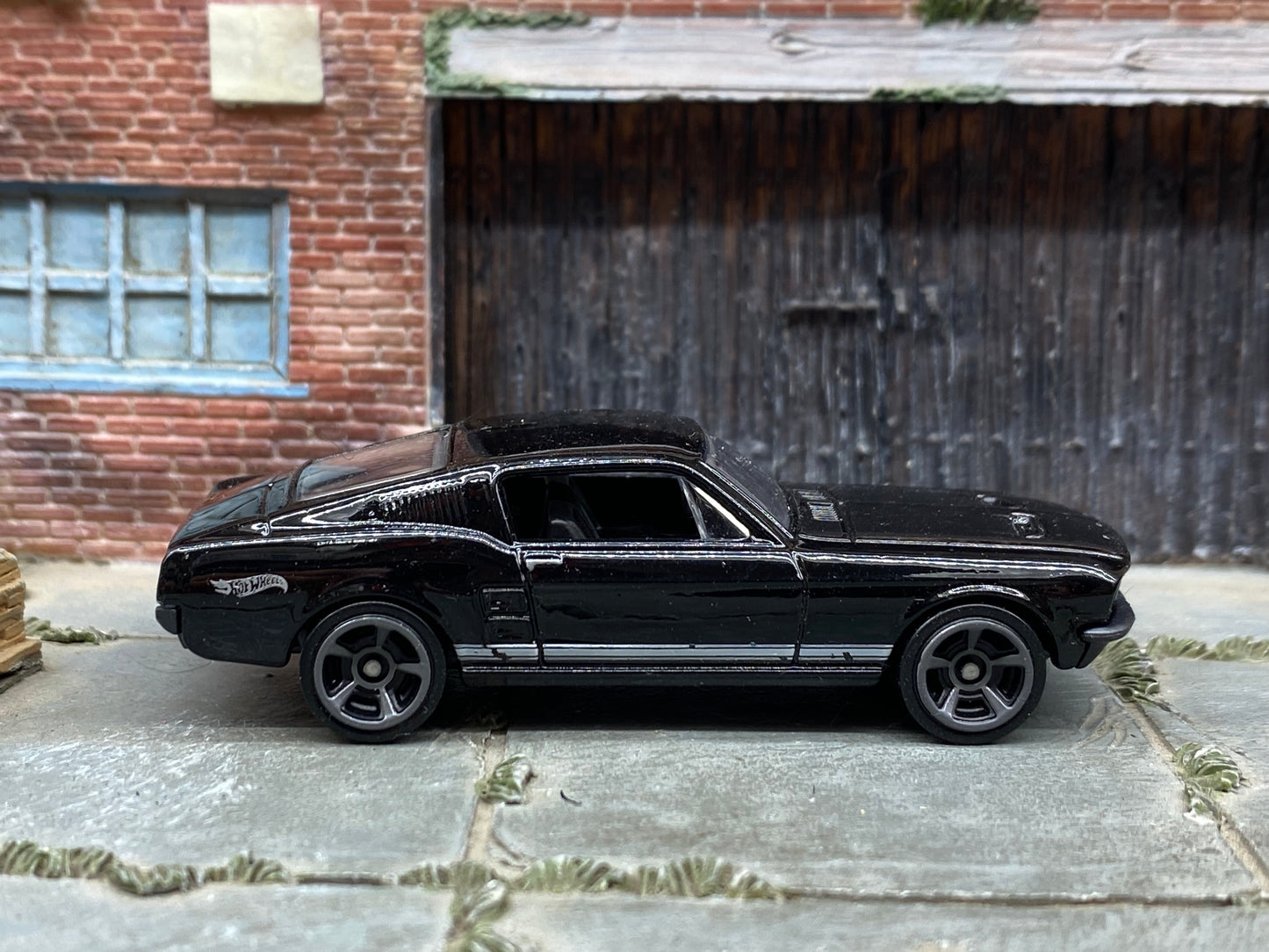 Loose Hot Wheels - 1967 Ford Mustang Fastback - Black