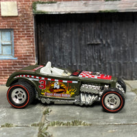 Custom Hot Wheels - 1932 Ford Roadster - Gray and Checkered Trigger-Happy Nathan - Chrome Mag Wheels - Redline Rubber Tires