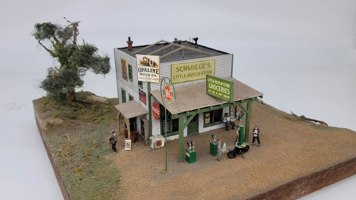 Schmiege's Little Dutch Store (HO Scale) (411) exact product view 1
