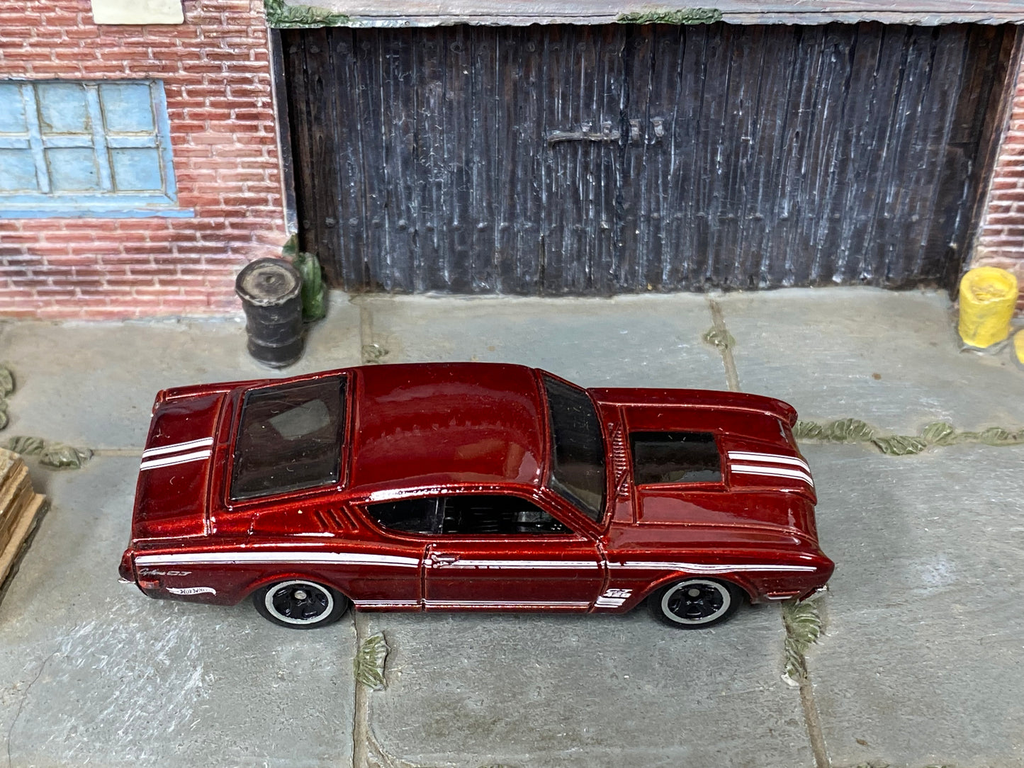 Loose Hot Wheels - 1969 Mercury Cyclone - Dark Red and White