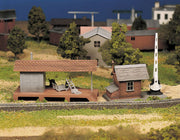 Bachmann O Scale Plasticville Loading Platform and Crossing Shanty Kit – 45977 — exact product view