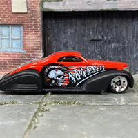 Loose Hot Wheels - Swoop Coupe - Red and Black with Flames and Skulls