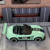 Loose Hot Wheels - 2015 Mazda MX-5 Miata - Green and Black 5