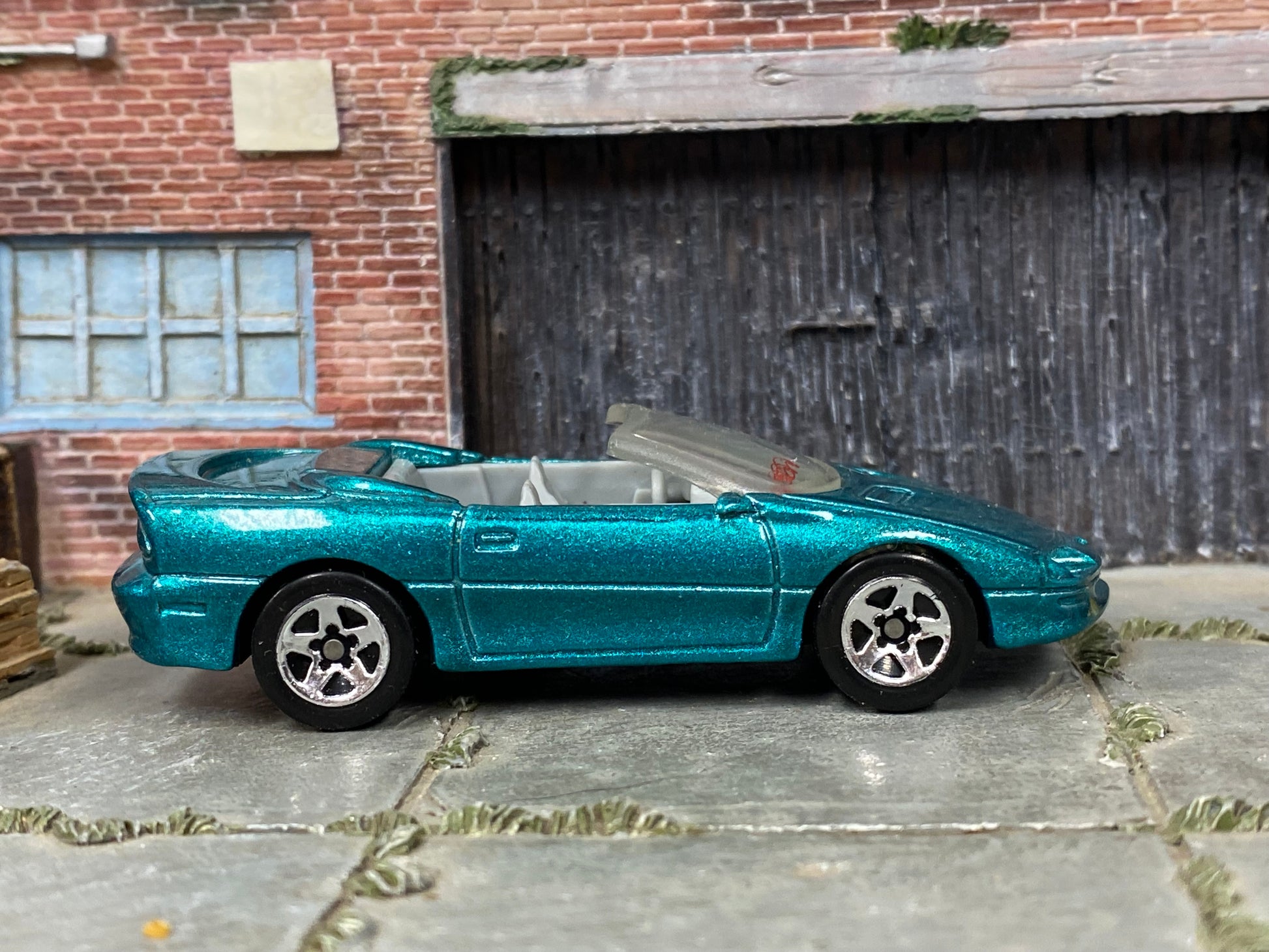 Loose Hot Wheels - 1995 Camaro Convertible - Teal