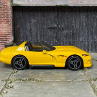 Loose Hot Wheels - Dodge Viper R/T 10 - Yellow