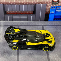 Loose Hot Wheels - Bugatti Bolide- Black and Yellow