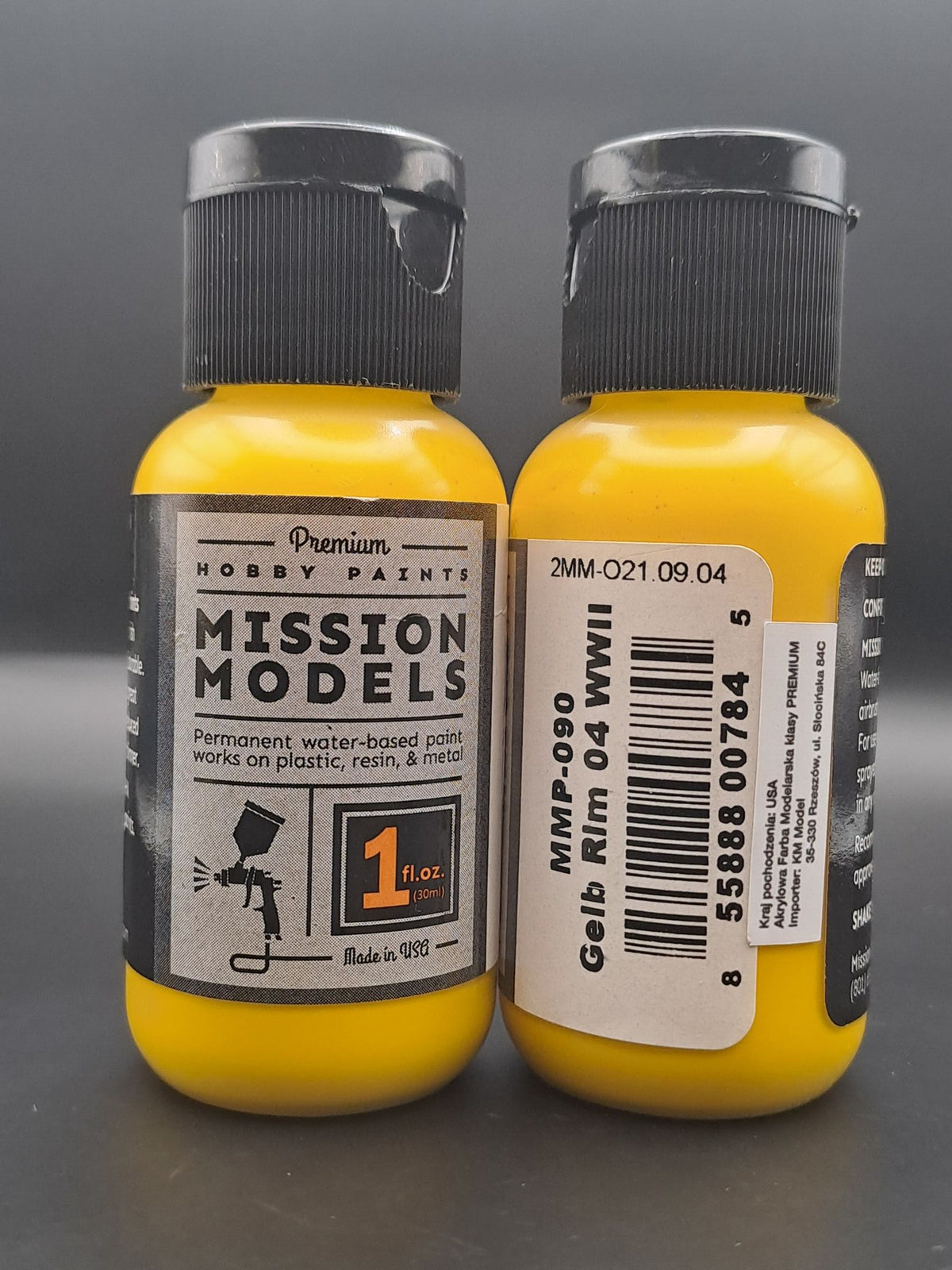 Mission Models MMP-090 Gelb ( Yellow) RLM 04 German WWII front and rear bottle label views