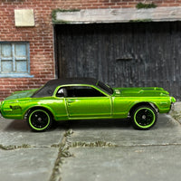 Custom Hot Wheels - 1968 Mercury Cougar - Green and Black - Green and Black 6 Spoke Wheels - Rubber Tires