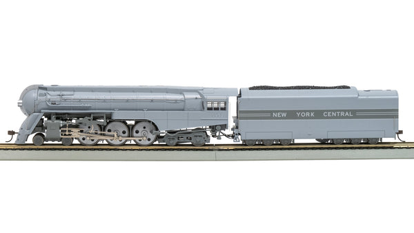 Bachmann HO Dreyfuss Streamlined Hudson - New York Central #5452 (1940 livery w/Scullin drivers) (DCC SOUND ON BOARD) — manufacturer product view 2