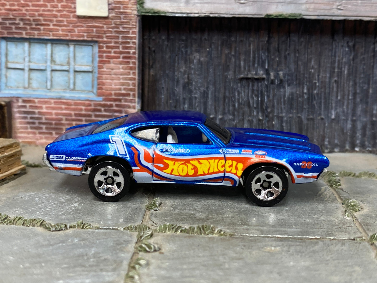 Loose Hot Wheels - Warner - Blue Hot Wheels