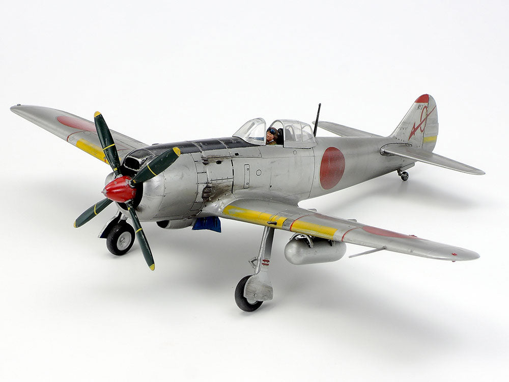Tamiya 61013 Nakajima Ki-84-Ia Hayate Frank 1:48 - assembled and painted model overall view