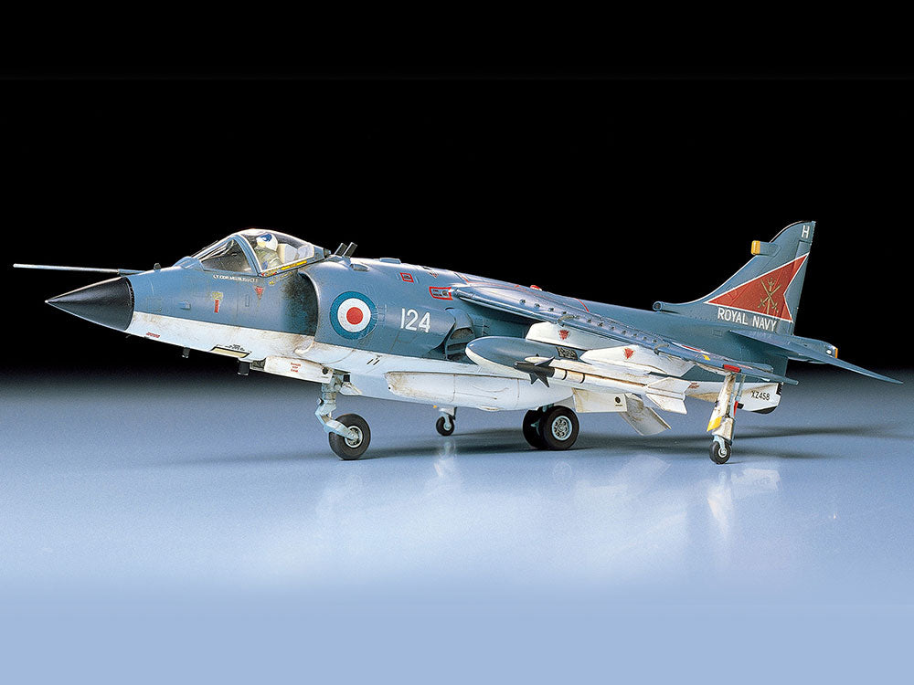 Tamiya 61026 Hawker Sea Harrier FRS.1 1:48 - assembled and painted model overall view