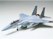 Tamiya 61029 McDonnell Douglas F-15C Eagle 1:48 - assembled and painted model overall view