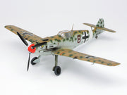 Tamiya 61063 Messerschmitt Bf 109 E-4/7 Trop 1:48 - assembled model detail view 4