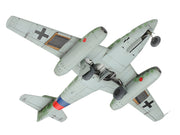Tamiya 61087 Messerschmitt Me 262 A-1a 1:48 - assembled model detail view 4