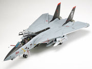 Tamiya 61118 Grumman F-14D Tomcat 1:48 — assembled and painted model detail view 4