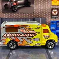 Loose Hot Wheels - Hot Wheels Ambulance - Yellow and Silver with Flames