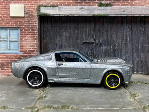 1967 Shelby GT500 DIY custom Hot Wheels kit, included components view