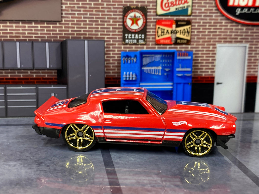 Loose Hot Wheels - 1970 Chevy Camaro RS - Red Stars and Stripes