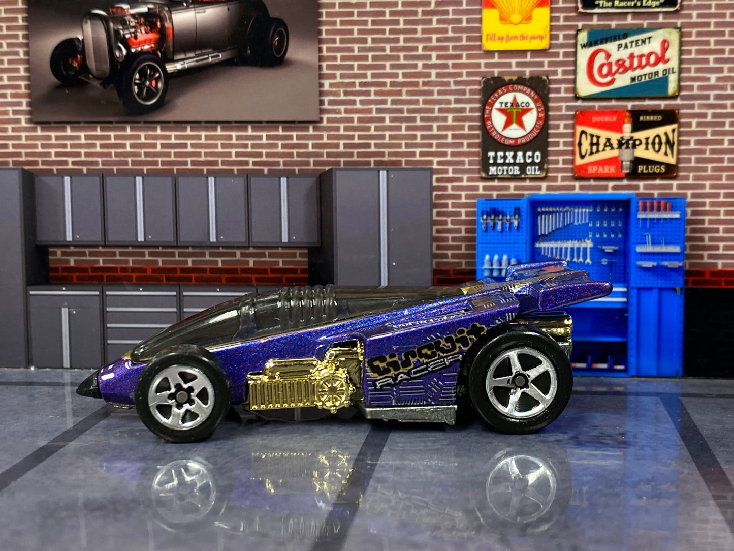 Loose Hot Wheels - Shadow Jet - Purple and Gold