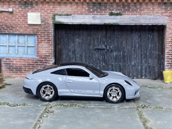 Hot Wheels Porsche 911 Carrera T loose diecast car actual item photo