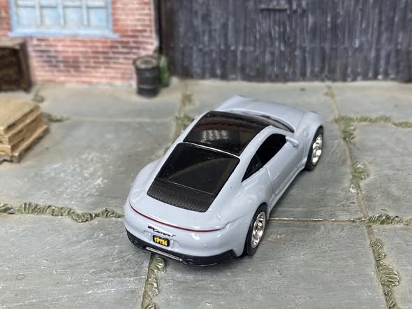 Porsche 911 Carrera T Hot Wheels diecast actual item photo 2 of 4