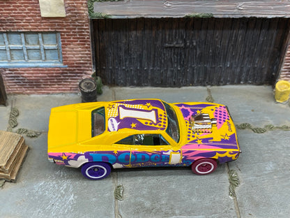 Loose Hot Wheels 1970 Dodge Charger – Yellow Art Car | Supercharged Mopar Muscle