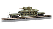 Bachmann N 52' Center-Depressed Flat Car - Green Camo with Sheridan Tank — product view 1