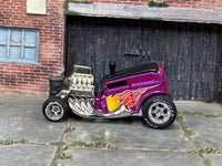 Shift Kicker Hot Rod custom Hot Wheels, actual item alternate angle