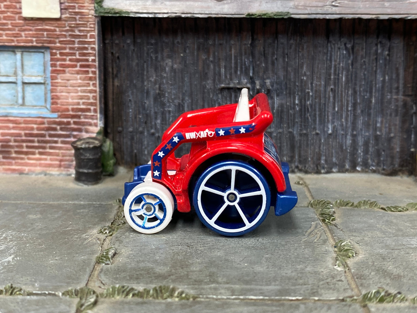 Loose Hot Wheels - Wheelie Chair Wheelchair - Red Stars and Stripes