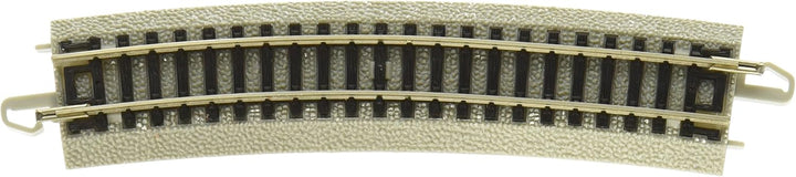 One Bachmann 44855 17.5-inch-radius curve shown in detail from the six-pack