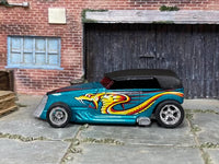 Phaeton custom Hot Wheels, actual item alternate angle
