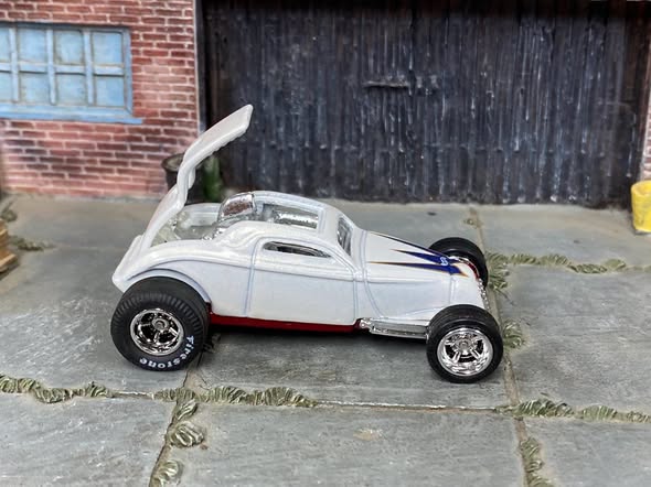 Sooo Fast Hot Wheels diecast actual item photo 1 of 4