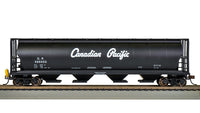 Bachmann HO Cylindrical Grain Hopper with Flashing End of Train Device - Canadian Pacific #386502 — product view 2
