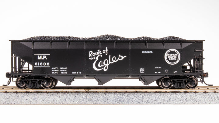 Broadway Limited Imports HO AAR 70-ton Triple Hopper, MP, #61808 — product view 1