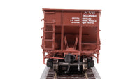 Broadway Limited Imports HO AAR 70-ton Triple Hopper, NYC, #903892 — product view 5