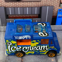 Loose Hot Wheels - Quick Bite Food Truck - Ice Cream - Blue